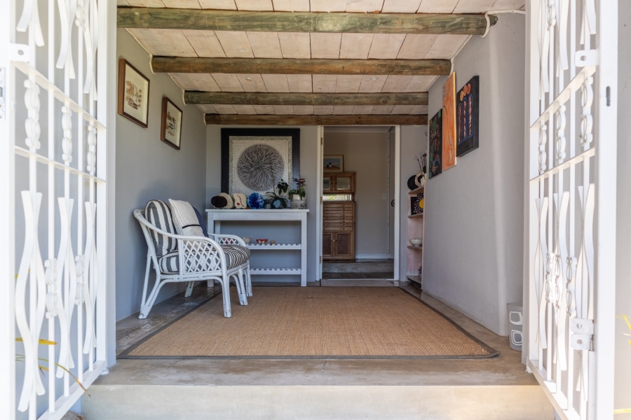 4 Bedroom Property for Sale in Plettenberg Bay Central Western Cape